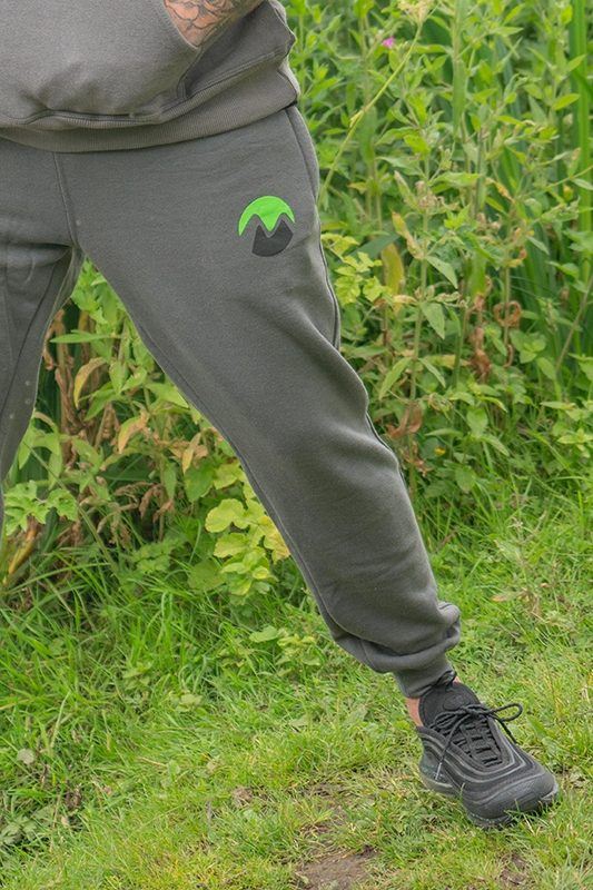 Maver Emblem Joggers